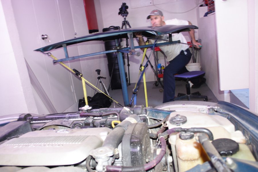 bonnet on stand access