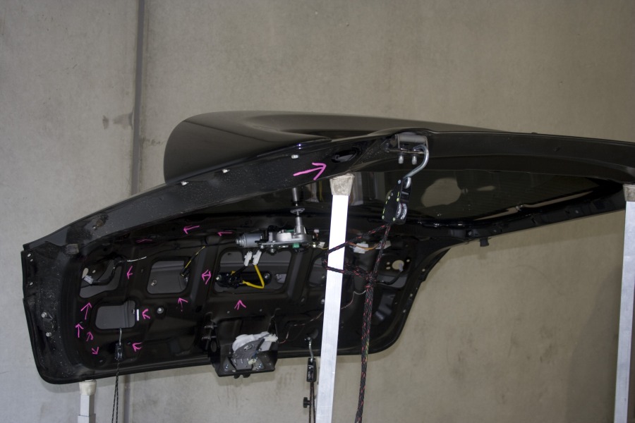 boot lid access points